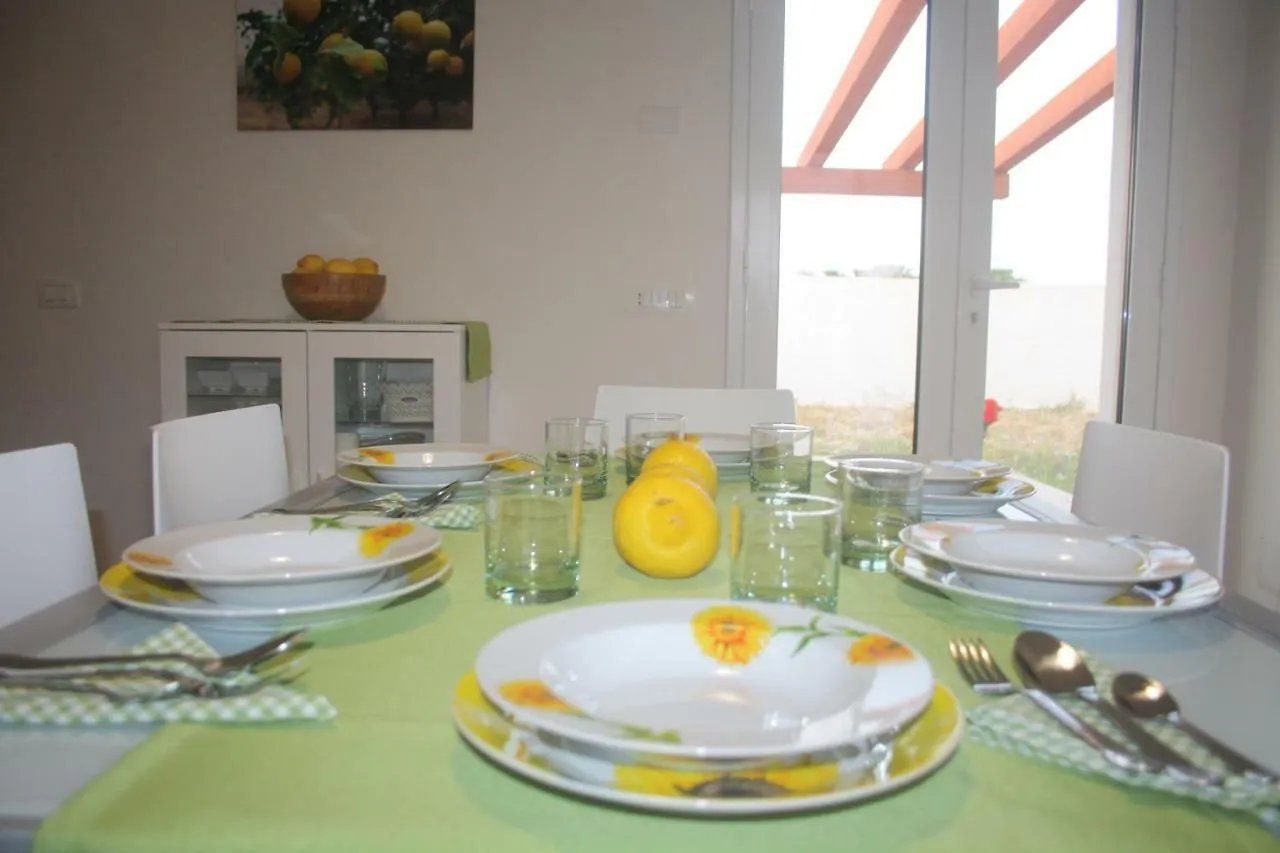 Casa vacanze Villa Pietro Ispica Italia